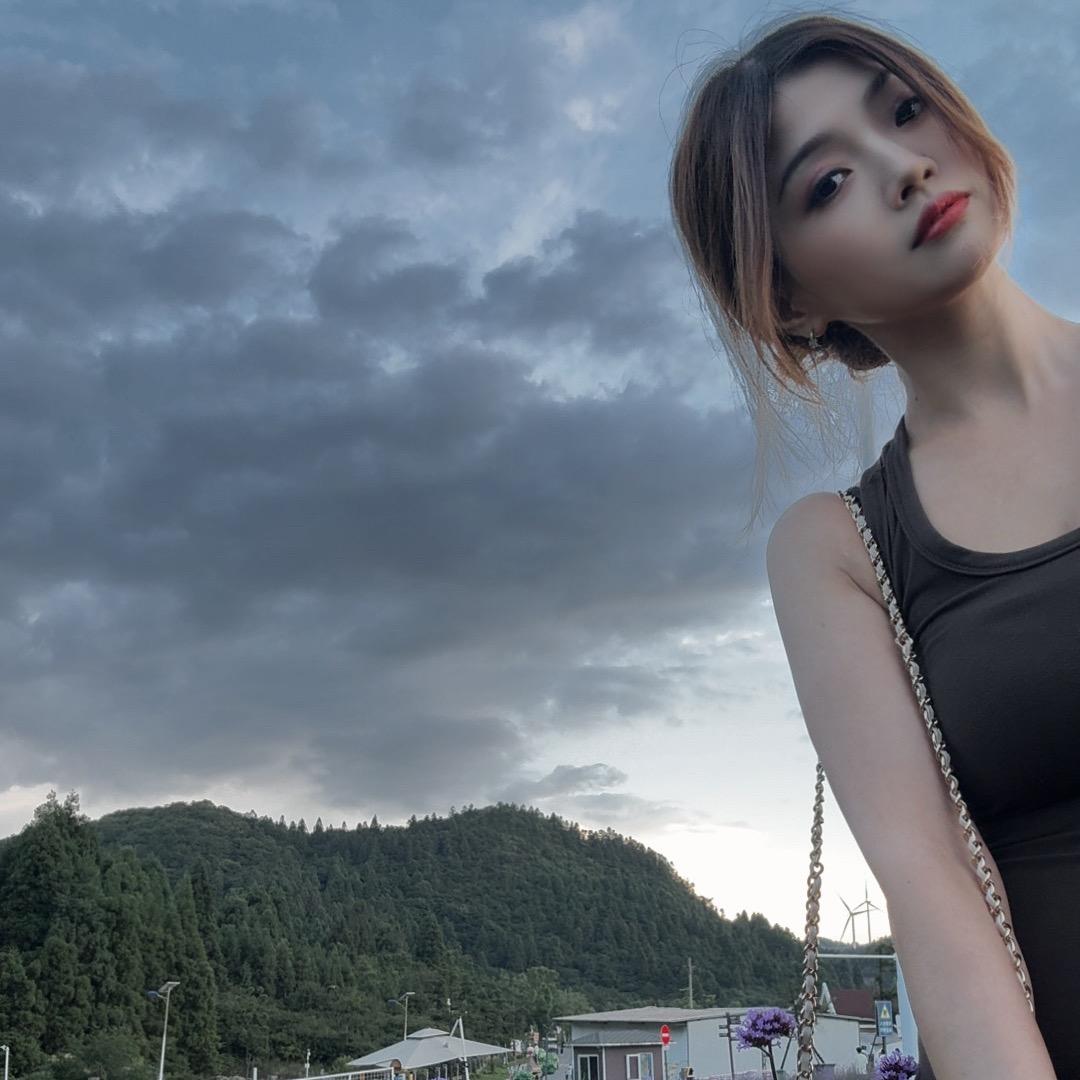 李子不甜@