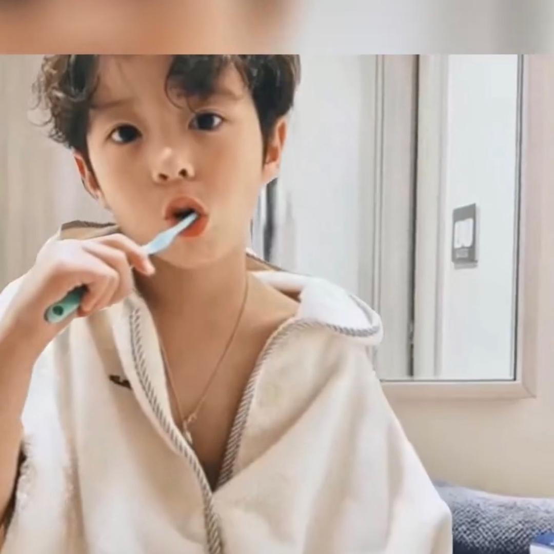 红警大鱼（金牌解说）