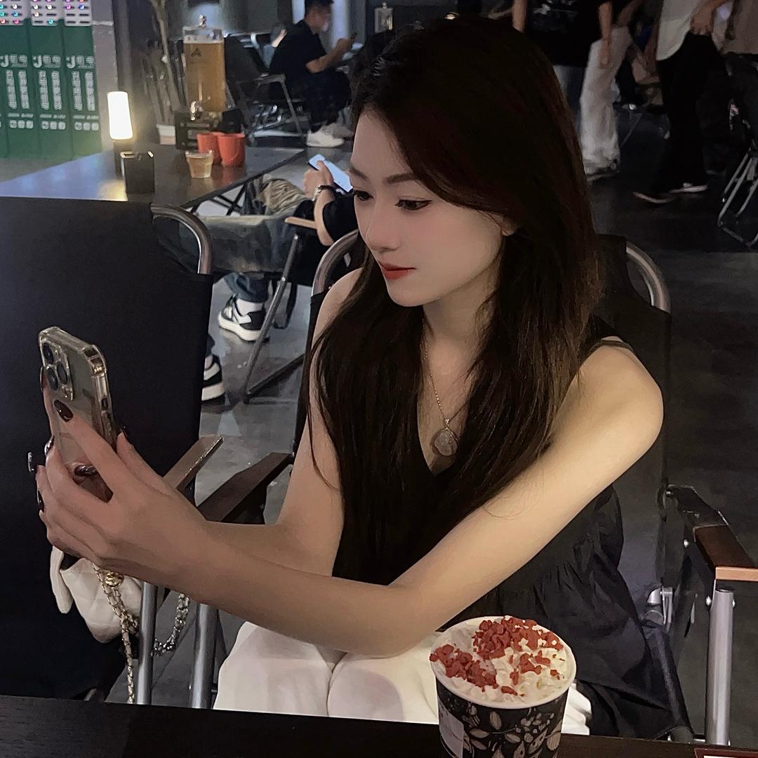 李六六服饰