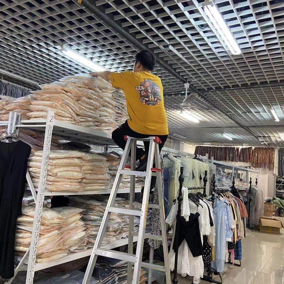 含哥库存尾货