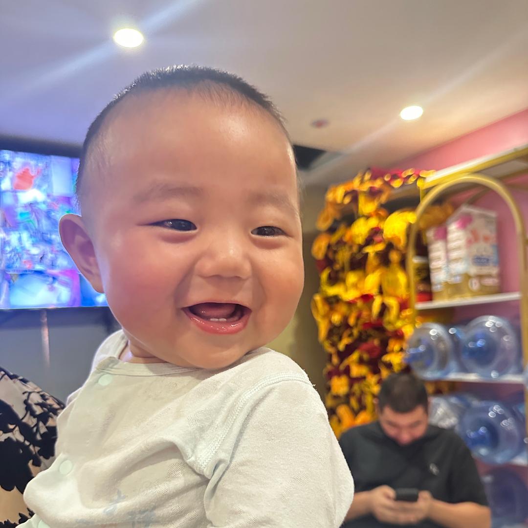可爱的小笼包（九月龄）