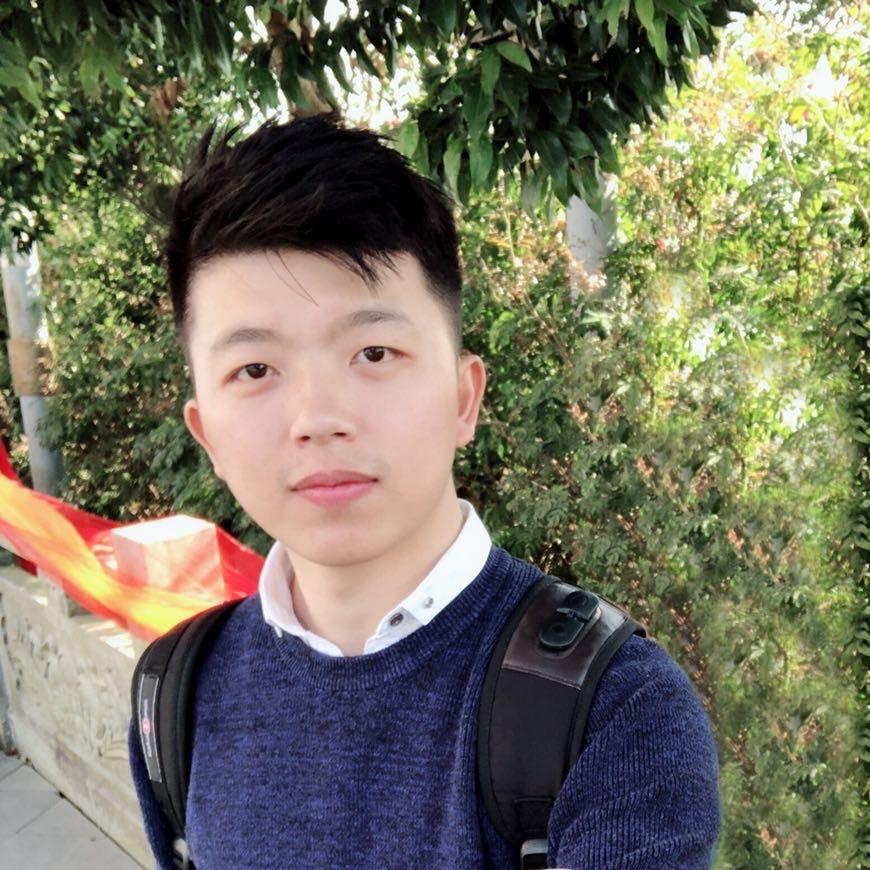 努力搬柜子的老吕