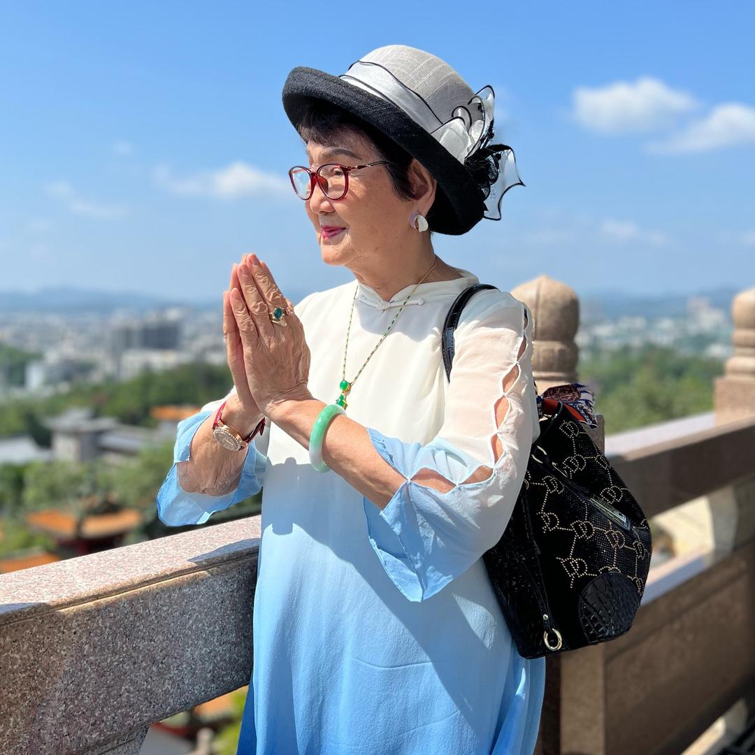 92岁吴妈妈和纠偏