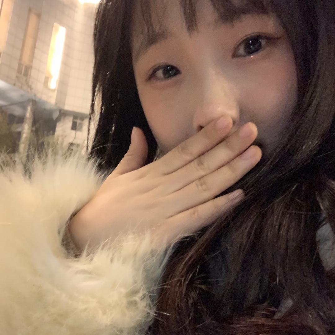 小婷吃不饱.