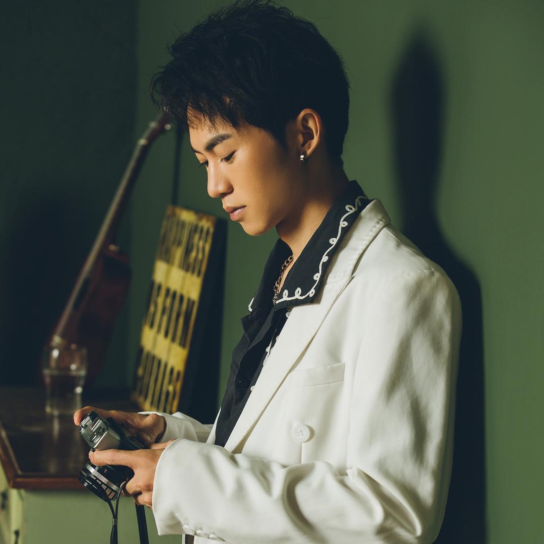 蓉城3哥～染发设计