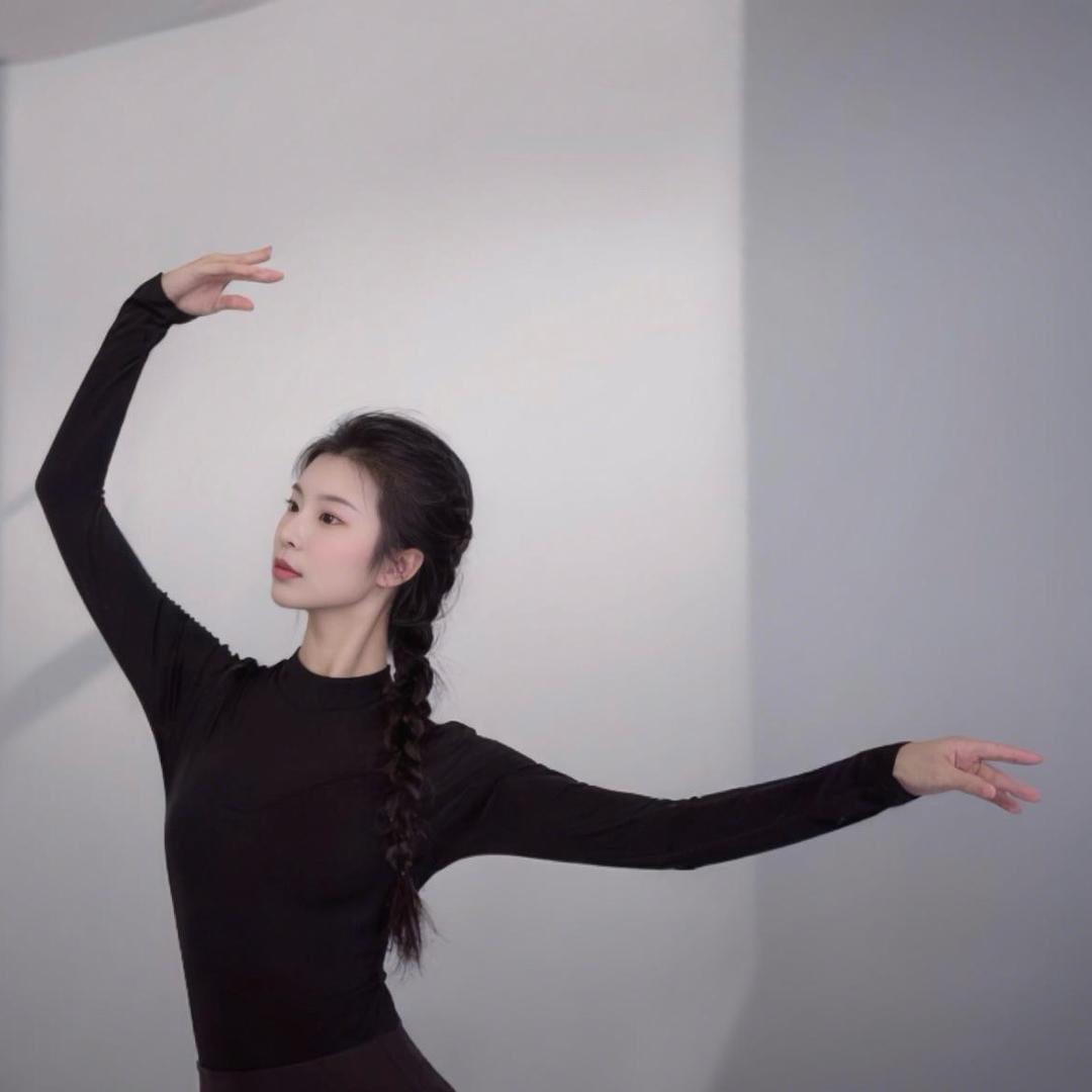 李呀李