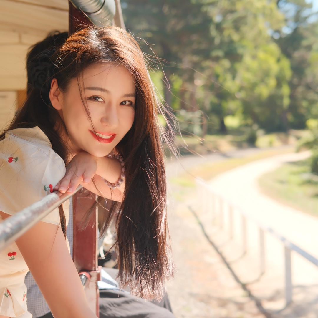 Shakira静静子