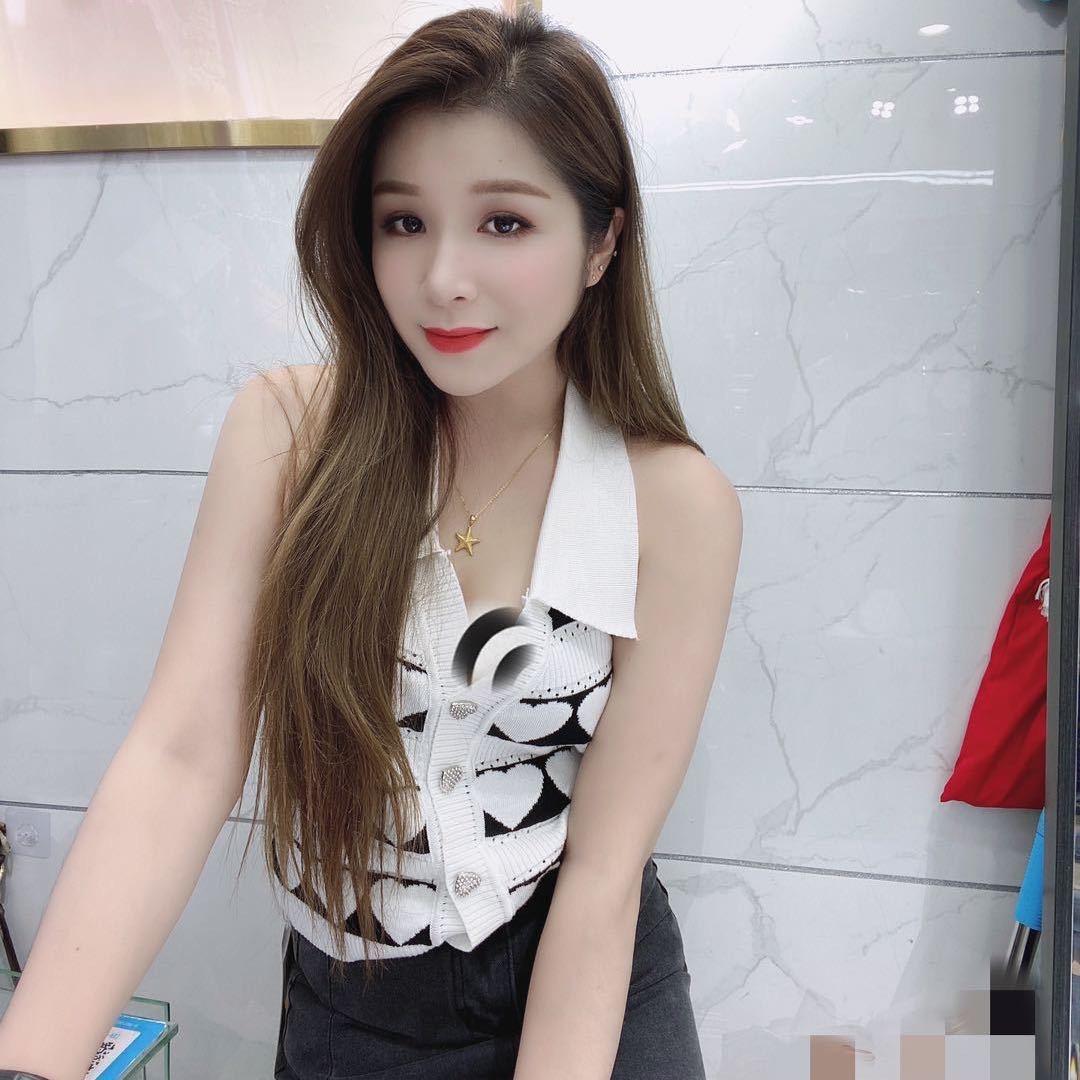 a.小婷