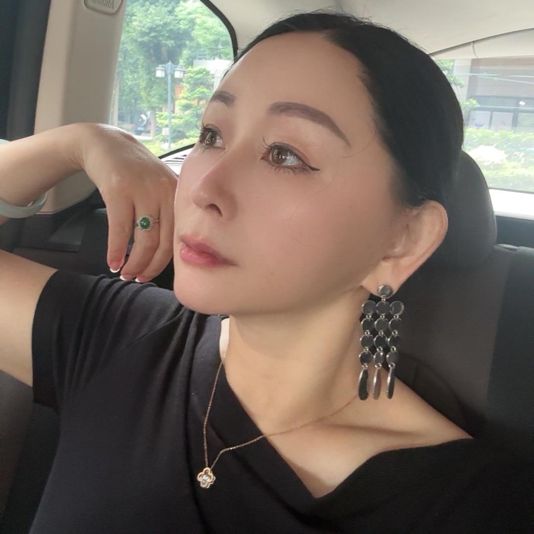 耀港合盈斑掌门居家水光