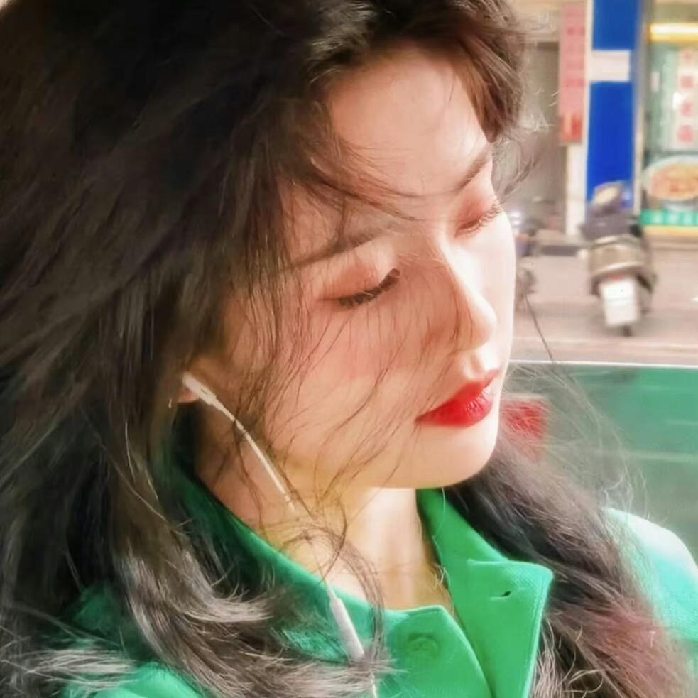 小丸子.