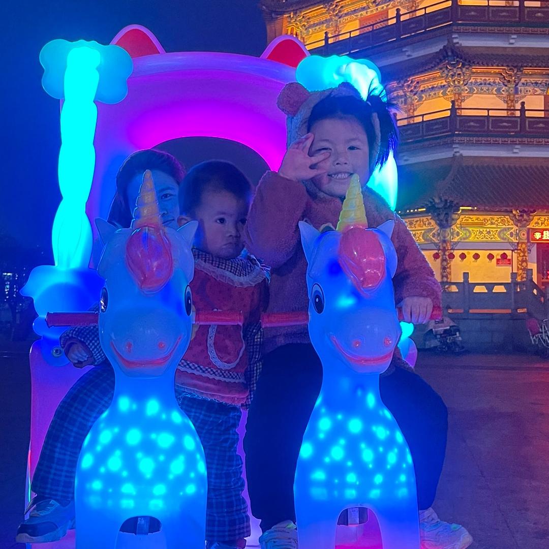 小鱼塘_