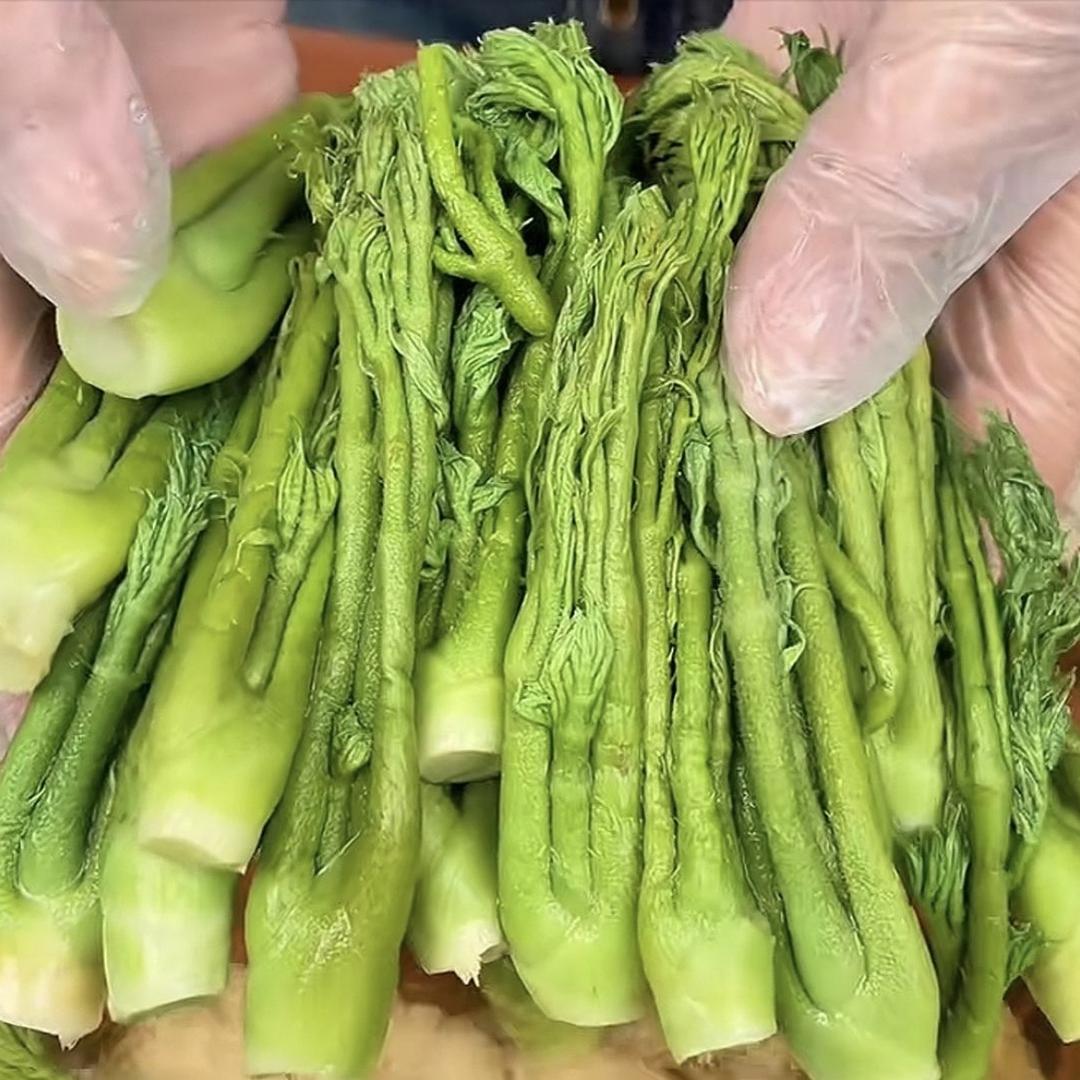 榆园儿食品专营店刺嫩芽