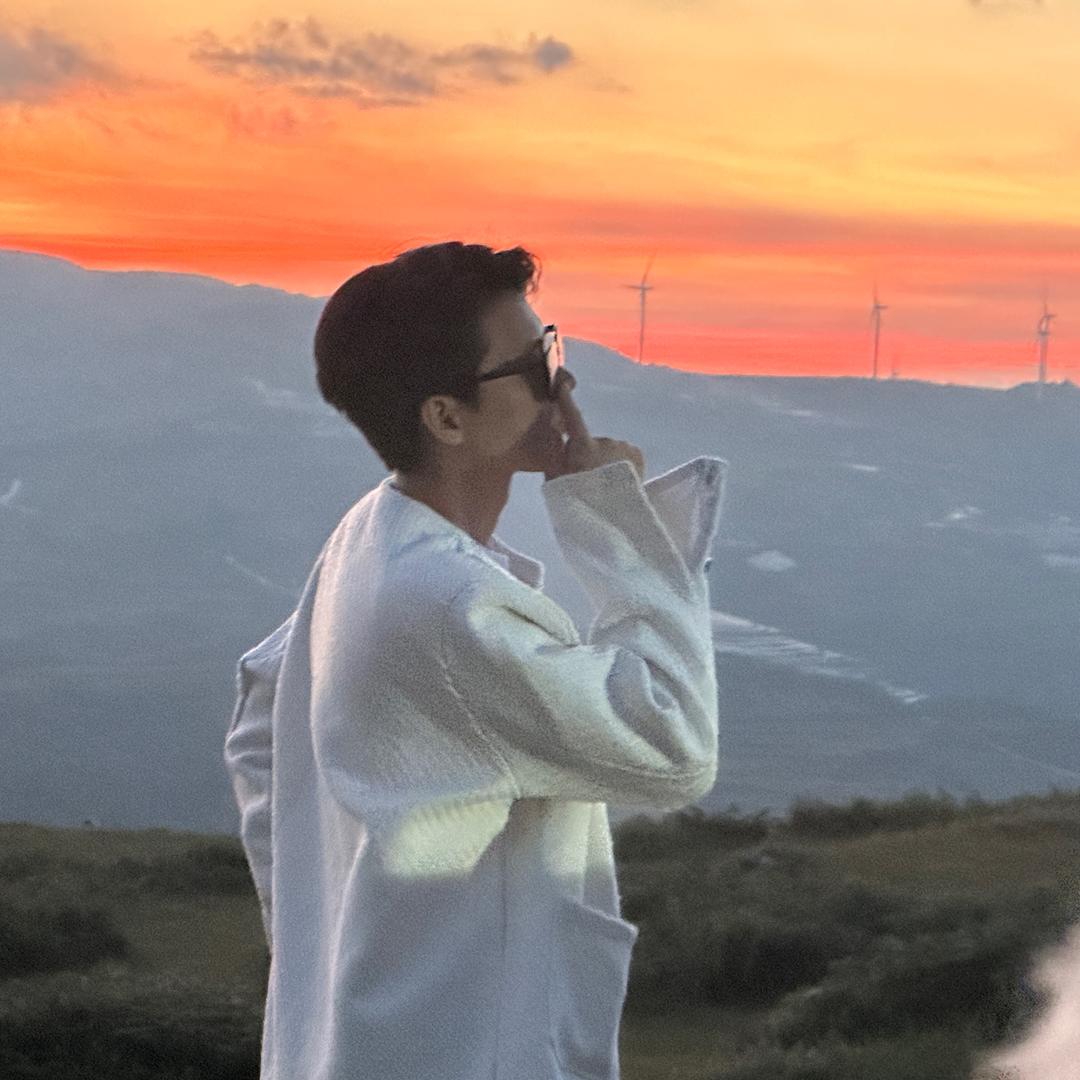 景宏🌻(618小敏敏)