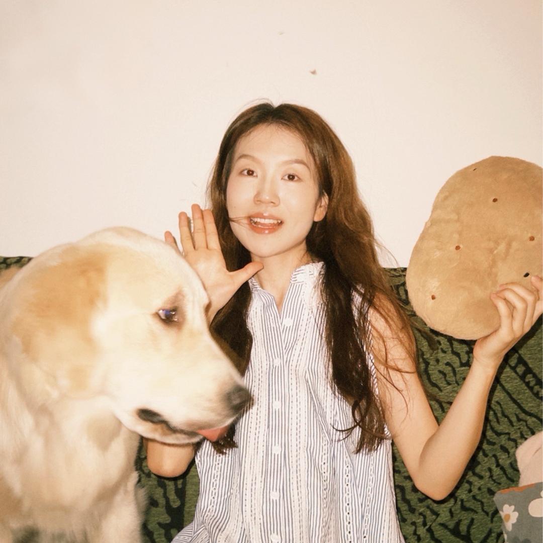 51👩🏻‍🌾