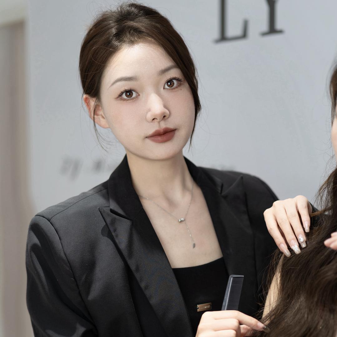 盘州化妆师❀真真