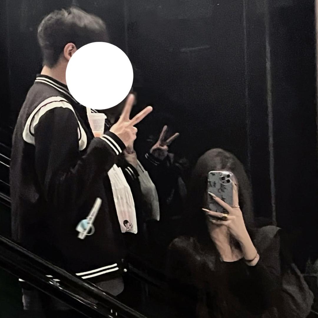 心事都写在脸上