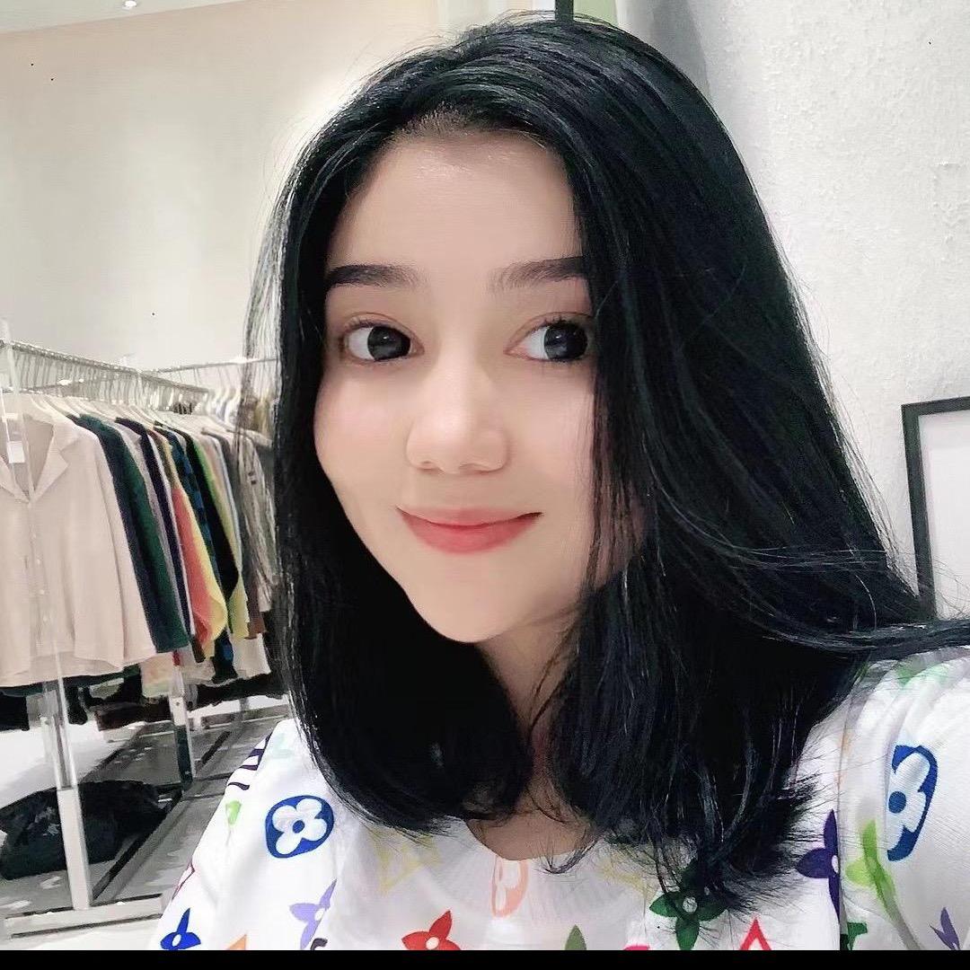 古丽格娜（孕晚期）