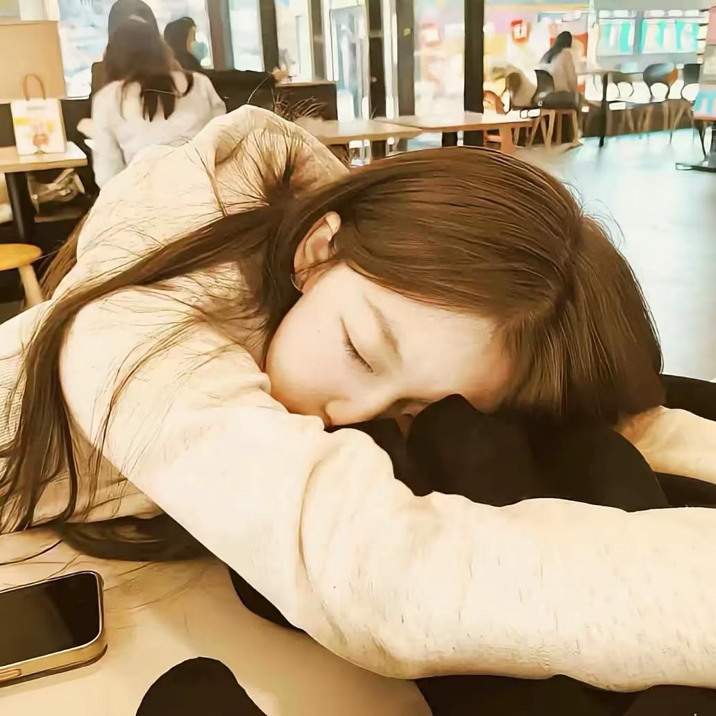 一刀捅破我天真、