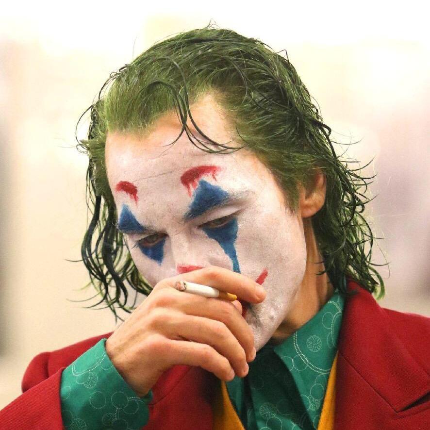 。丑爷Joker