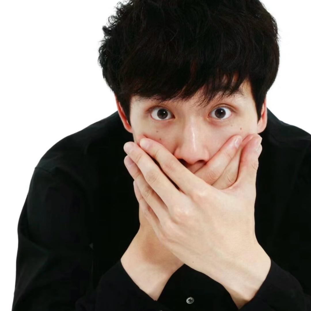 K全新的美洲黄鼠狼准备养犀牛