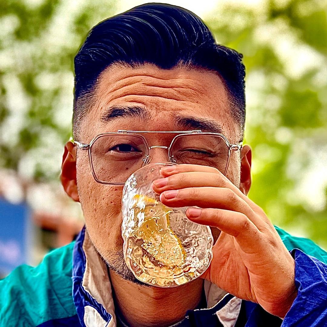 易加传媒   三易