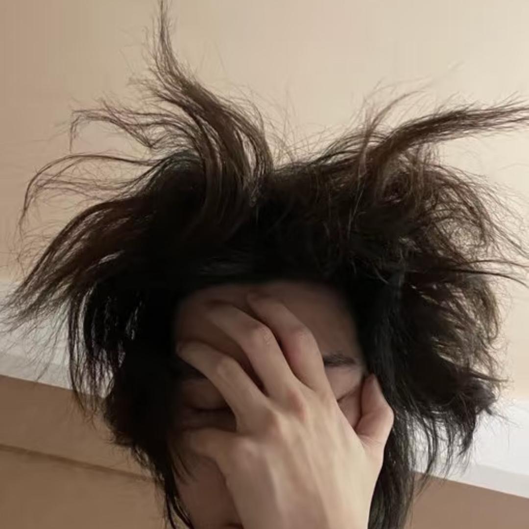 726