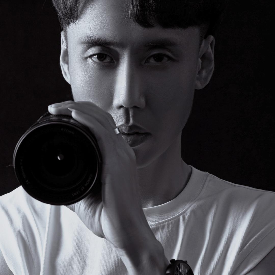东北亮少