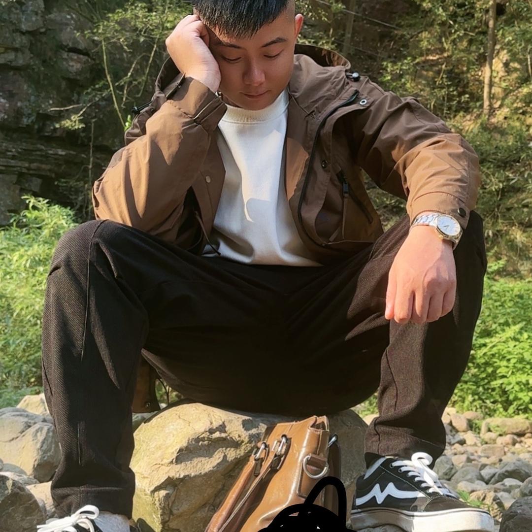 娄底畅骑电动出租→小谭