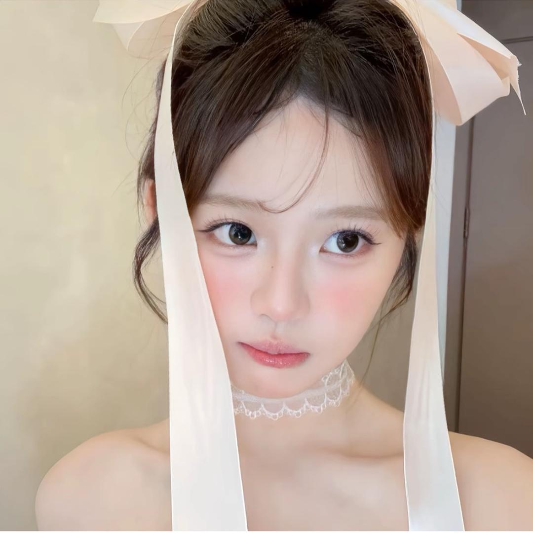 西西不嘻嘻^-^