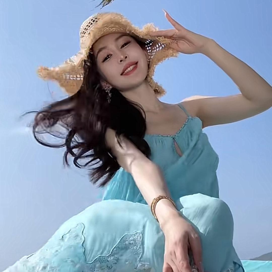 余潇潇💕直播甄选