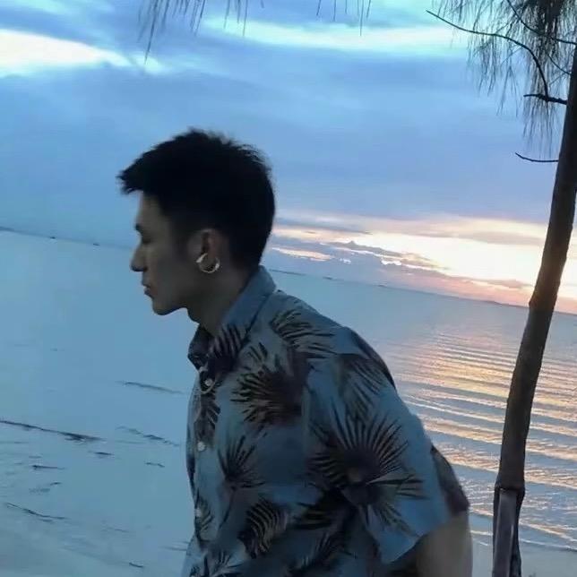 CY3 鑫鑫男士发型设计