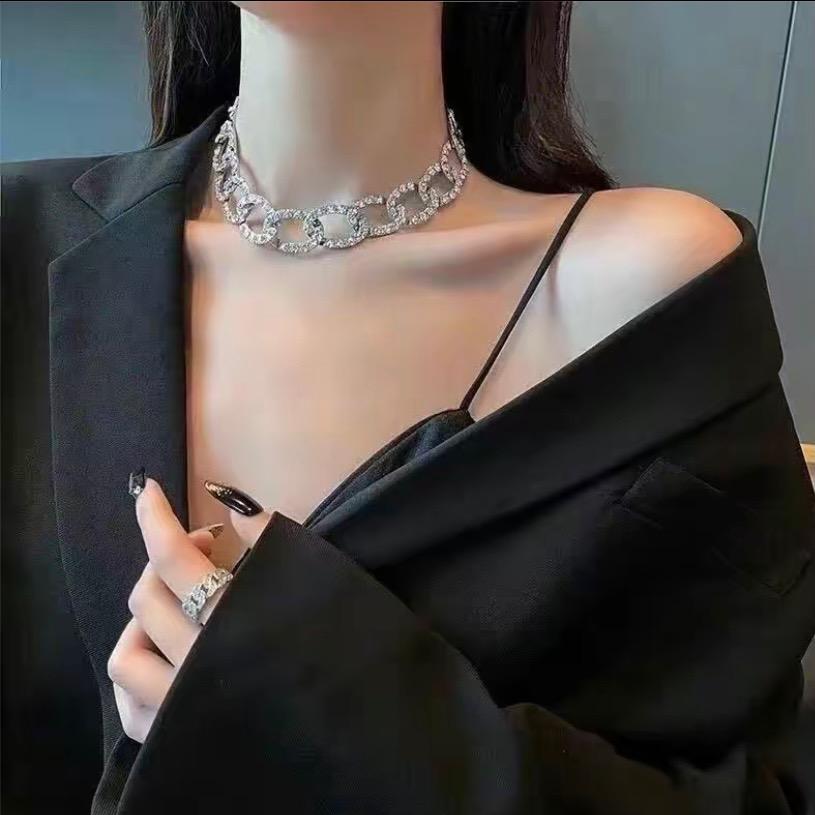 ꦿᮁ໊