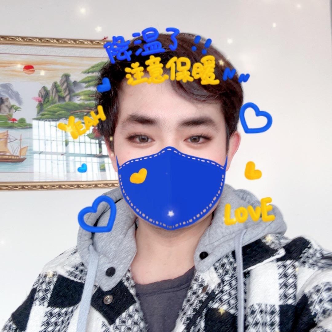 简简单单╭(╯ε╰)╮