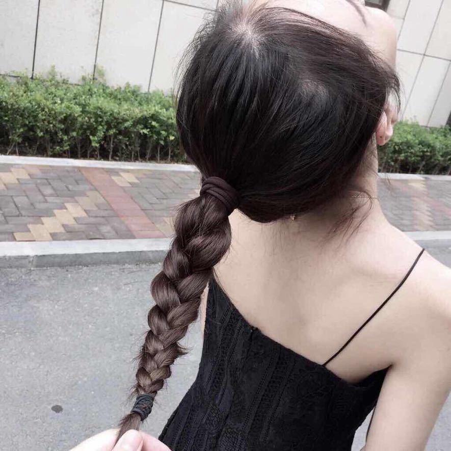 YY