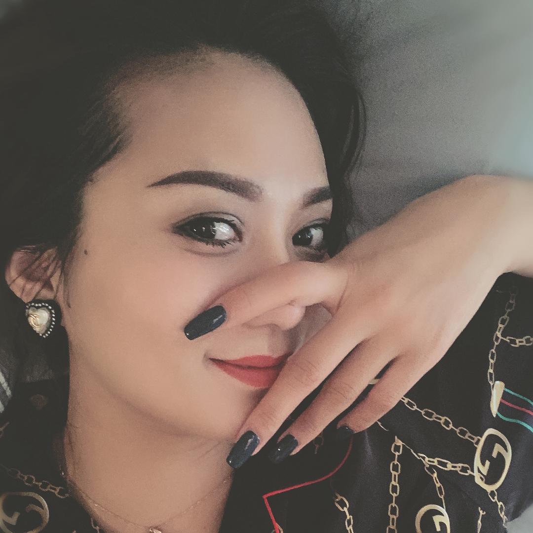 莹莹伊伊