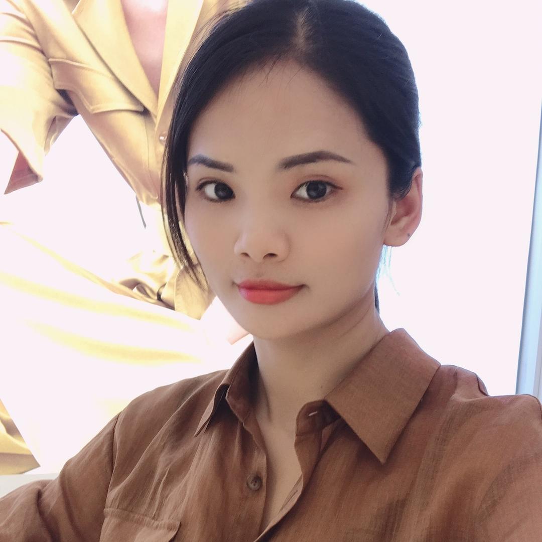 @🍂黄家大小姐@
