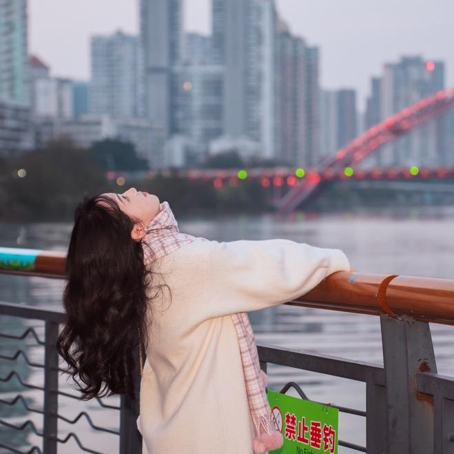 不爱草莓味