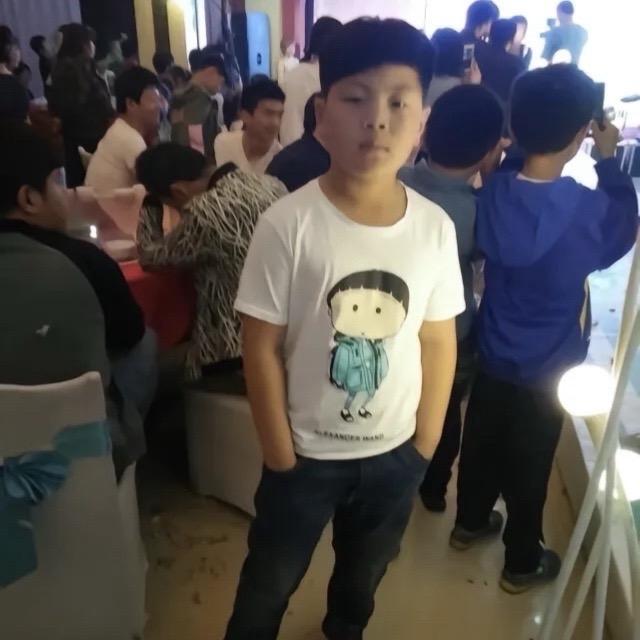 李靖南.