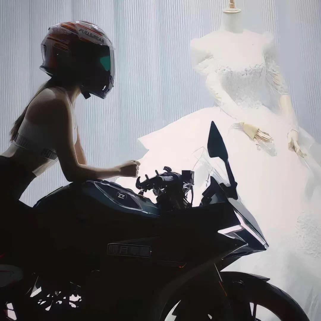 不会压弯的莫莫🏍