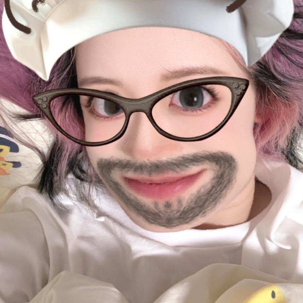 Chloe州州