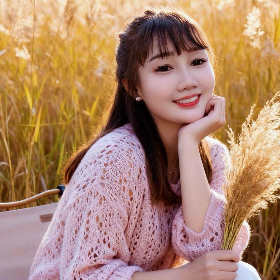 梅梅服装品牌概念店