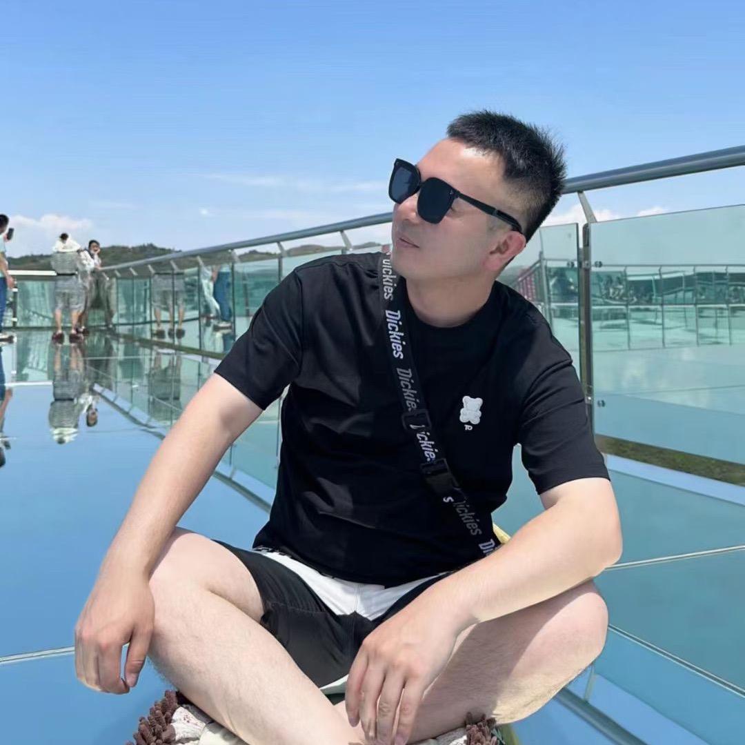 老墨爱吃鱼
