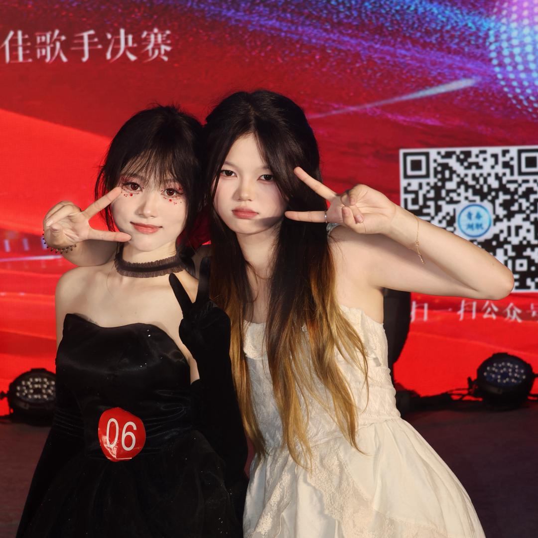 小蕾&月月