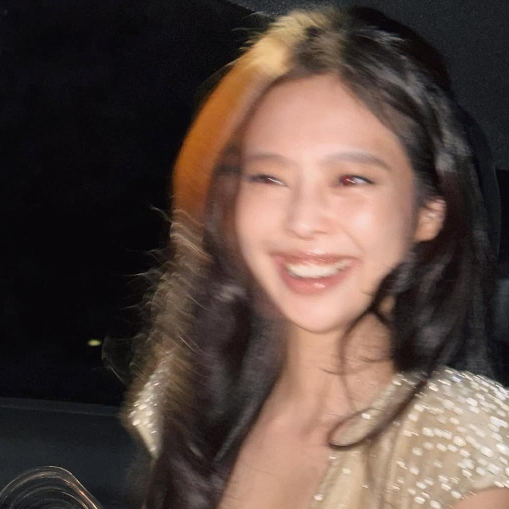 给妮宇宙៸៸᳐⦁⩊⦁៸៸᳐ ੭ﾞ