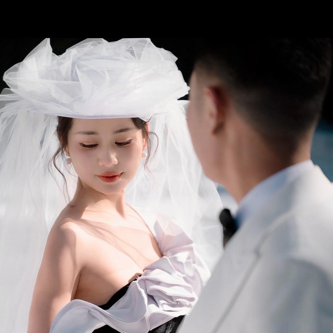 小赵和小范