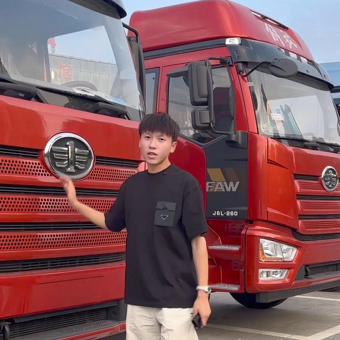 启利卡车（小号）