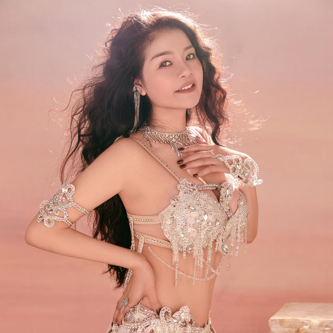 庐山市（庐阳国际）瑜伽肚皮舞普拉提张瑶