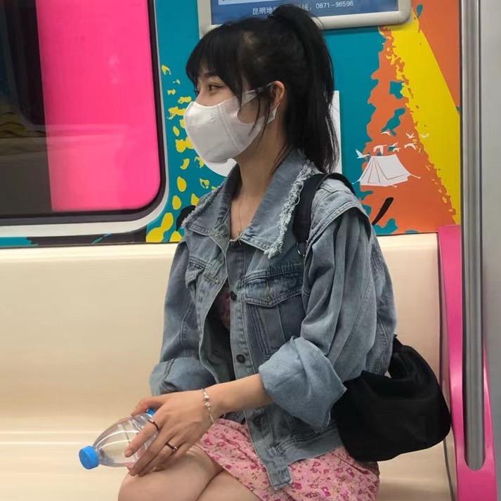 嘻嘻 GBB