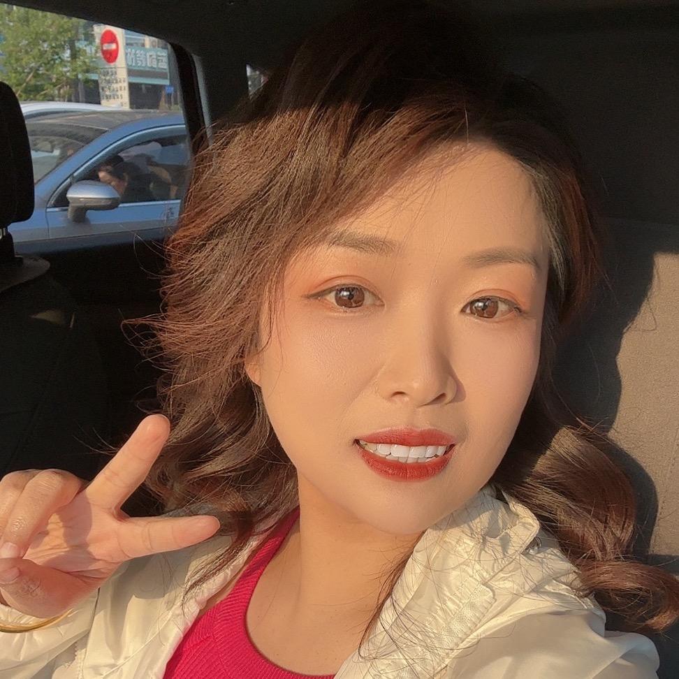 玲玲一家人