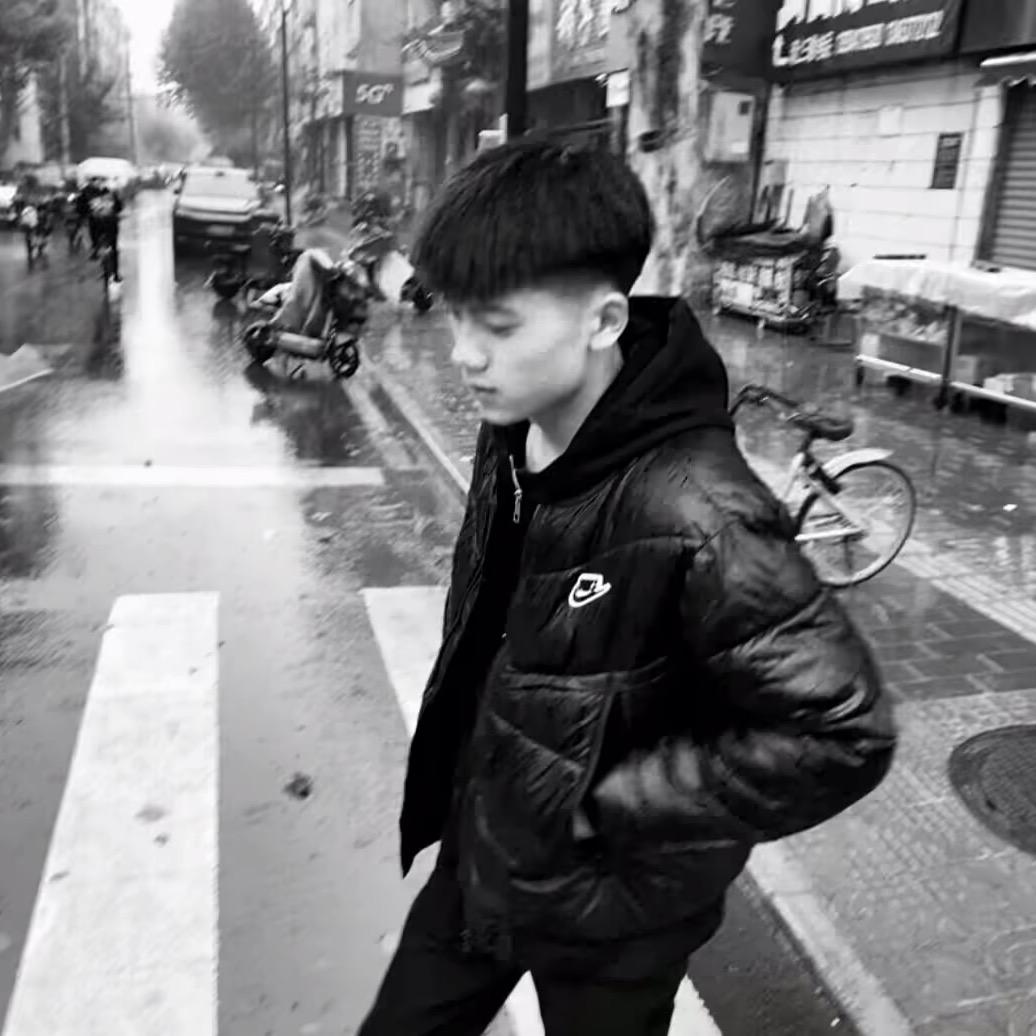 信号男团—1G宾利